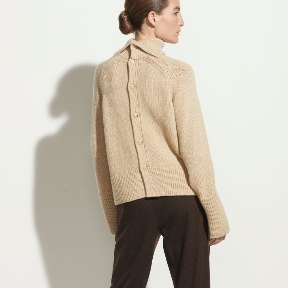 Vince Convertible Collared Button Back Pullover Sweater Tan Size S Oversized